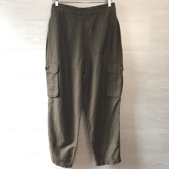 VINCE | Linen Blend Thick Woven High Waisted Cargo Pants Military Green - Picture 3 of 6
